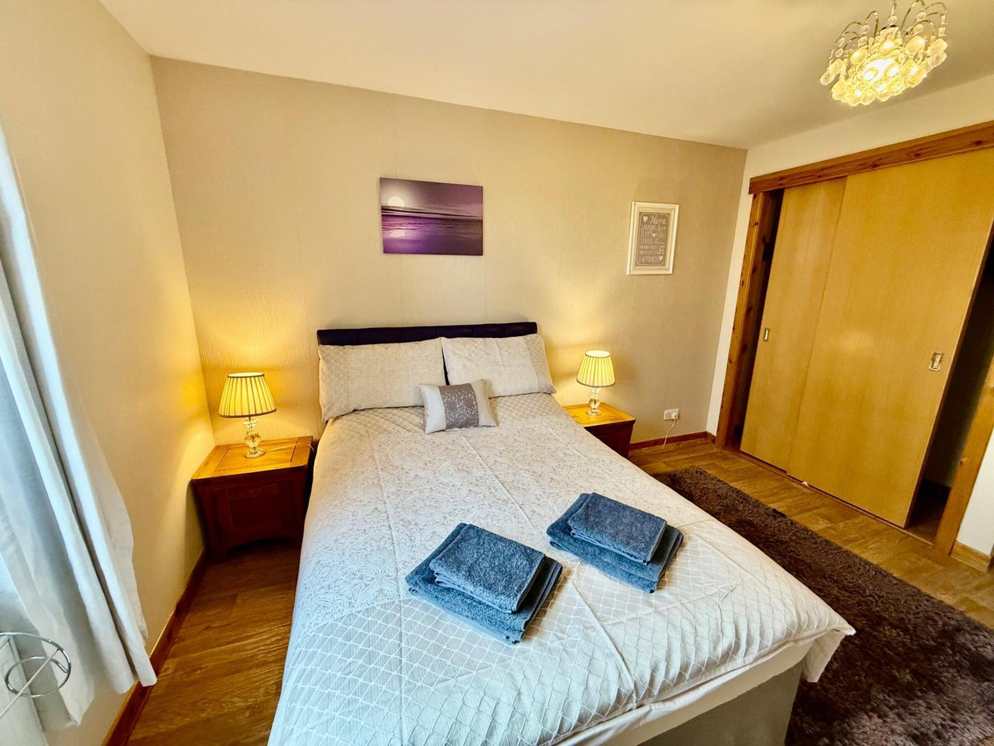 Azim And Suzi'S City Centre Apartment Inverness Exteriér fotografie