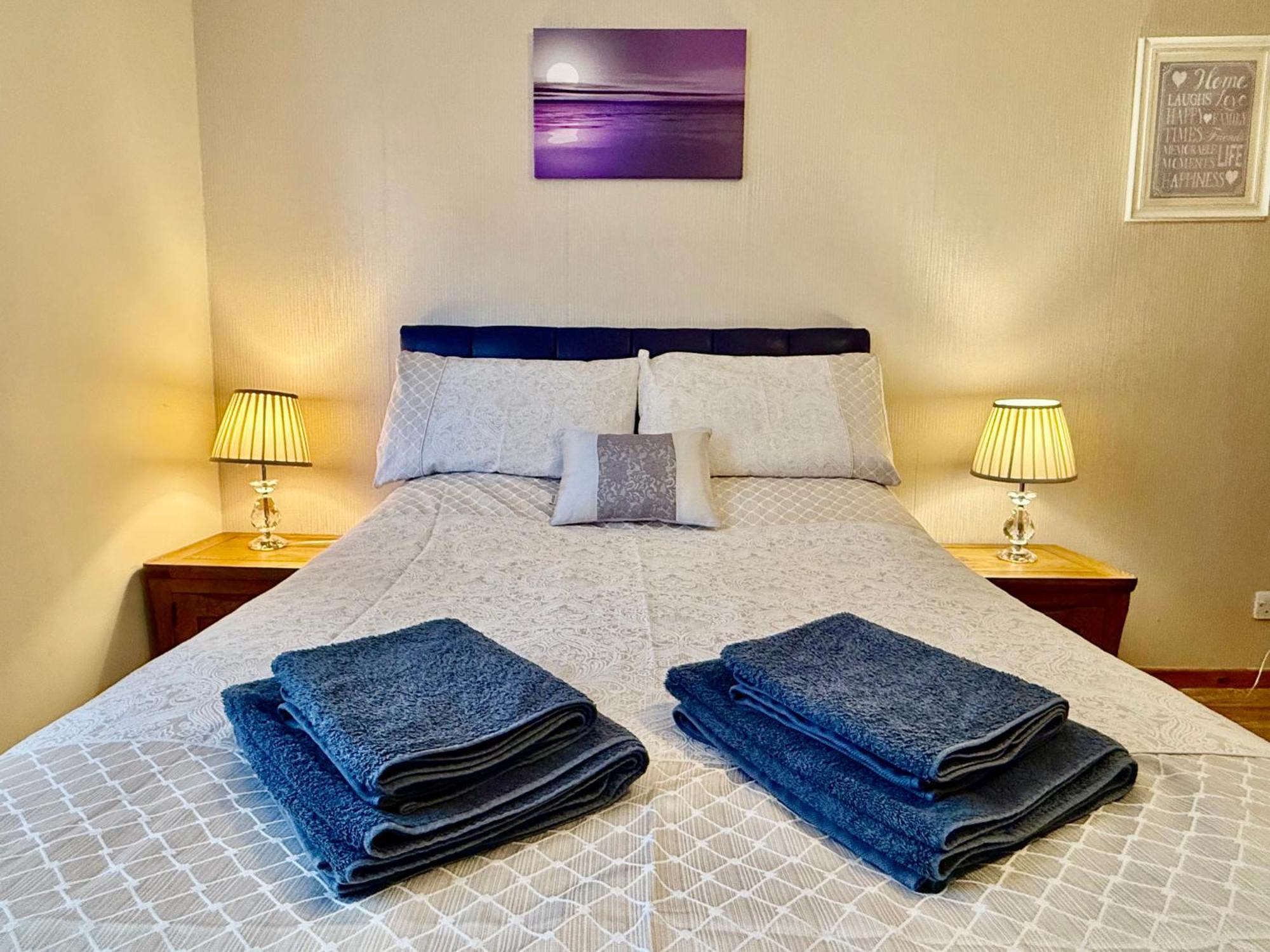 Azim And Suzi'S City Centre Apartment Inverness Exteriér fotografie